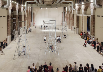 Nico Angiuli • The Tools' dance - Collective Performance