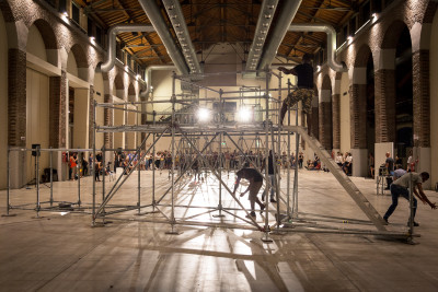Nico Angiuli • The Tools' dance - Collective Performance