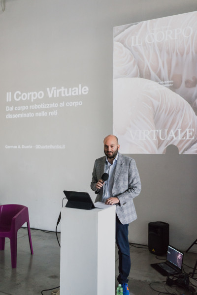Il corpo disseminato
